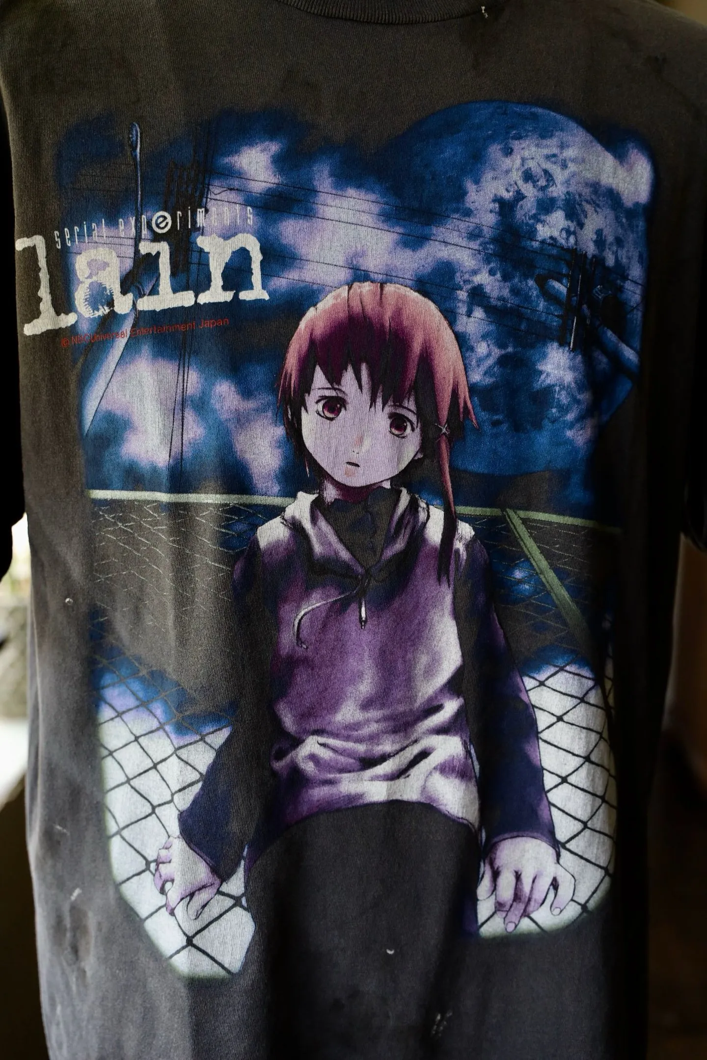 SAINT Mxxxxxx × serial experiments lain × GEEKS RULE GS_SS TEE/LAIN/BLK Sci-fi anime <Lingyin> co-branded ringing tone distressed short-sleeves Washed black S-XL Super rich and delicate printing technology perfectly shows the authentic details Customized co-branded accessories The real correct version Ready-made clothes Assute dyeing Washed to make old Maliu water faded